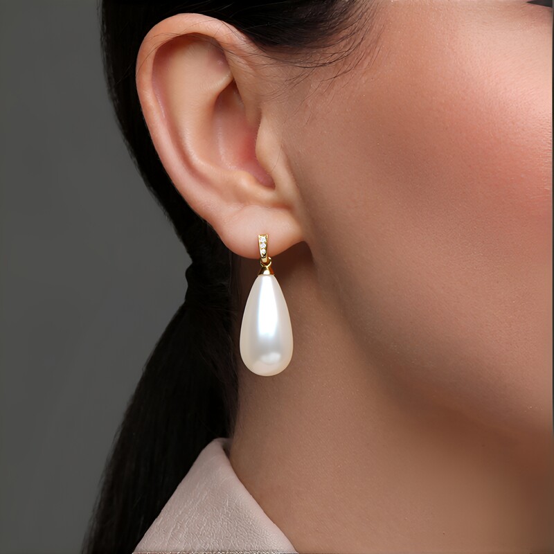 Orecchini in argento con Calcedonio Bianco