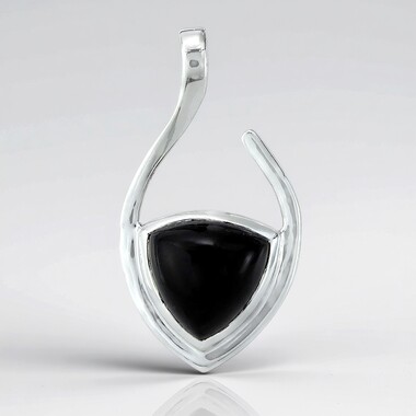 Black Onyx Silver Pendant (MONOSONO COLLECTION)