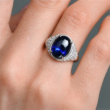 Anello in argento con Opale Mezezo (Adela Silber)