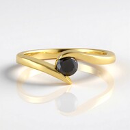 Anillo en plata con Diamante negro
