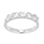 Anello in argento con Zircone