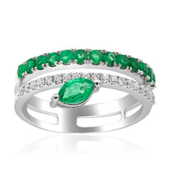 Gouden ring met een Zambia-smaragd (Nara Jewelry)
