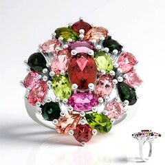 Anillo en plata con Turmalina rosa de Brasil (de Melo Essence)