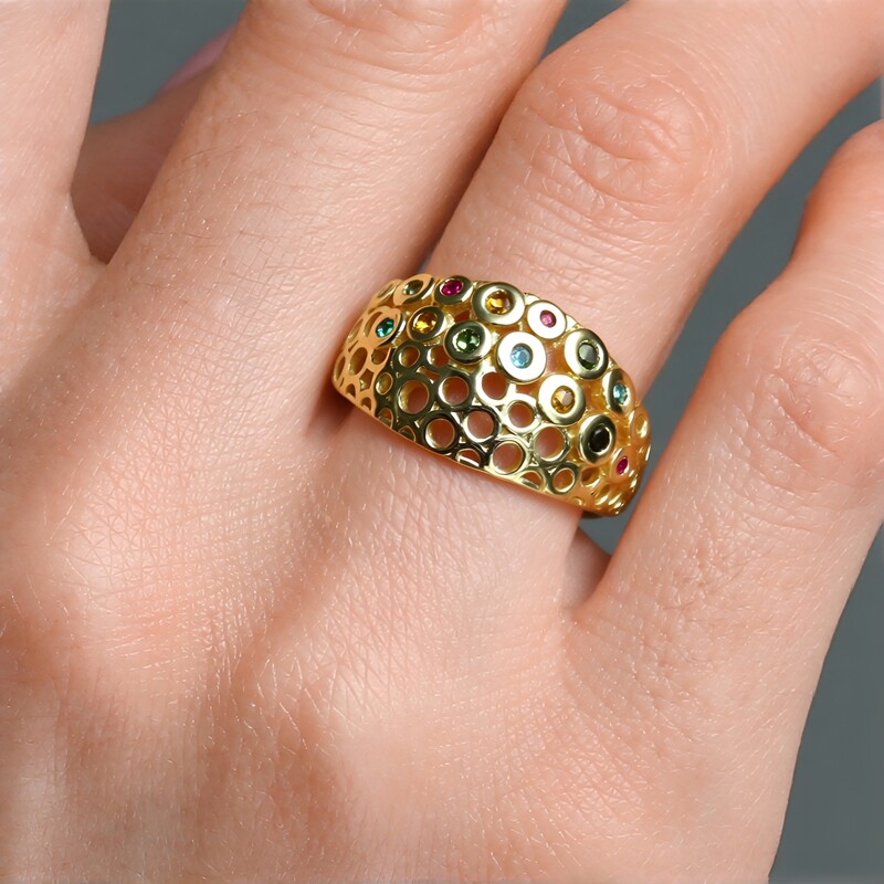 Edelstein-Goldring (Ornaments by de Melo)