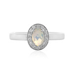 Zilveren ring met een Welo-opaal