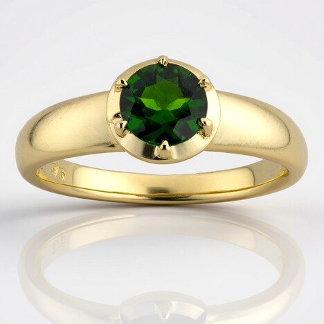 Anello in oro con Diopside Russo (CUSTODANA)
