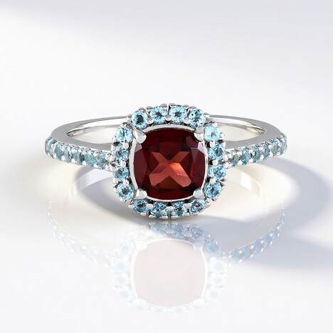 Anello in argento con Granato Mozambico