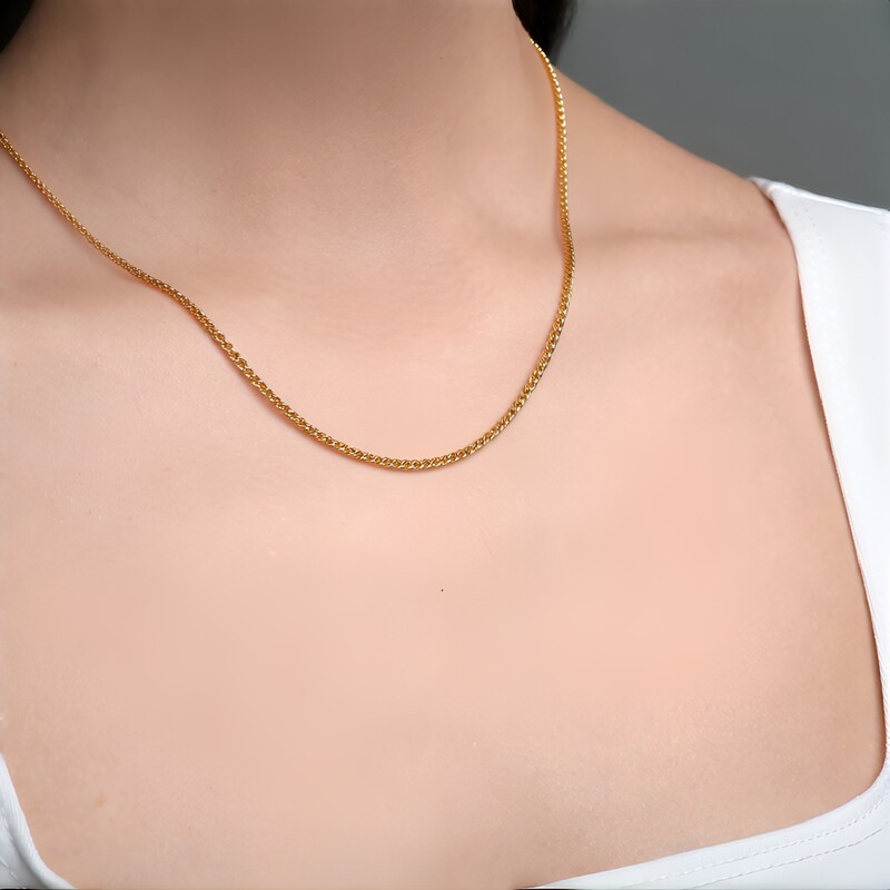 Collar en oro