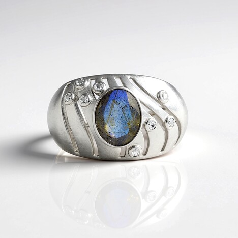 Anello in argento con Labradorite (SAELOCANA)