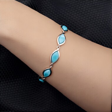 Brazalete en plata con Larimar