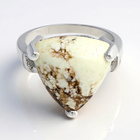 Anello in argento con Magnesite