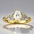 Anello in oro con Pietra di Luna Arcobaleno AAA (Mark Kaufman)
