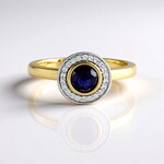 Anello in argento con Zaffiro Blu del Madagascar