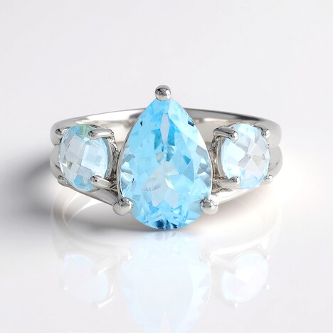Anello in argento con Topazio Blu Cielo