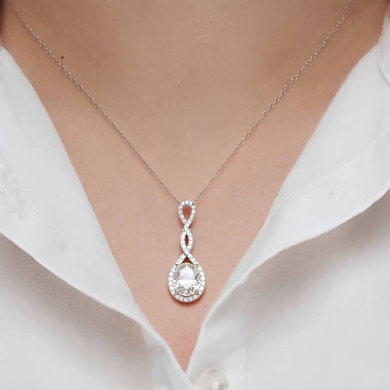 Pendentif en argent et Danburite