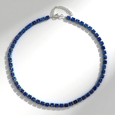 Collar en plata con Hematita azul