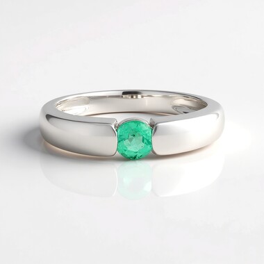 Colombian Emerald Silver Ring