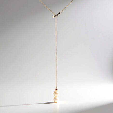 Collana in oro con Perla Akoya (Michelle Albala)