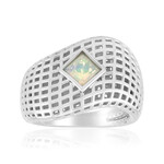 Zilveren ring met een Welo-opaal