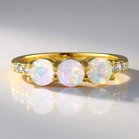Anello in argento con Opale di Welo