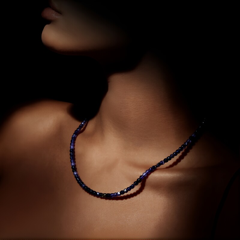 Collier en argent et Iolite de Madagascar