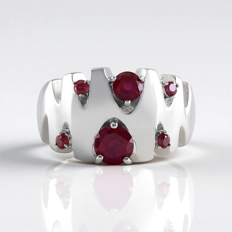 Anello in argento con Rubino del Madagascar (de Melo Essence)