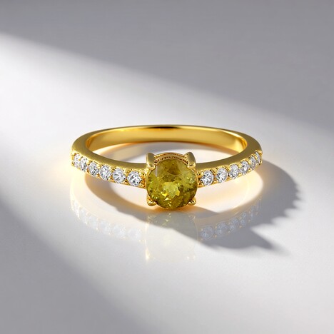 Anello in argento con Sfene