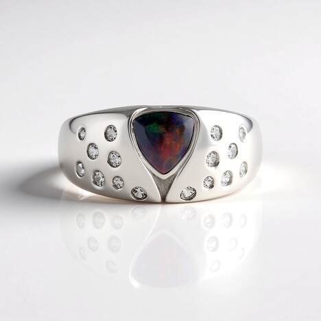 Anello in argento con Opale Mezezo (de Melo Essence)