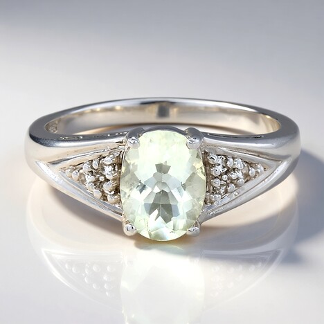 Anello in argento con Ortoclasio