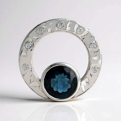 Ciondolo in argento con Topazio Blu Londra (de Melo Essence)