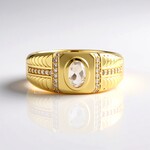 Anello in argento con Petalite