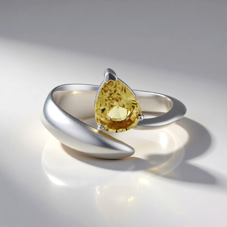 Anello in argento con Zircone Giallo