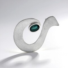 Ciondolo in argento con Grandidierite