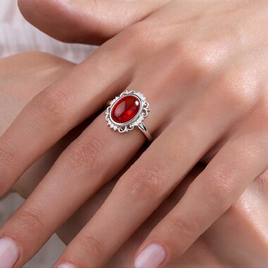 Anillo en plata con Granate Hesonita
