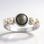 Anello in argento con Labradorite