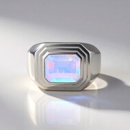 Zilveren ring met een Welo-opaal