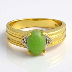 Anello placcato in oro con Crisoprasio Imperiale