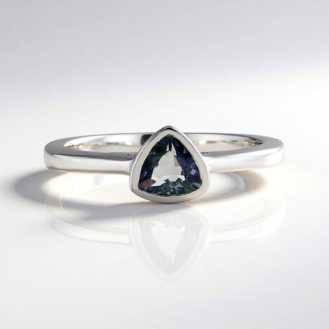 Anello in argento con Tanzanite (non riscaldata)
