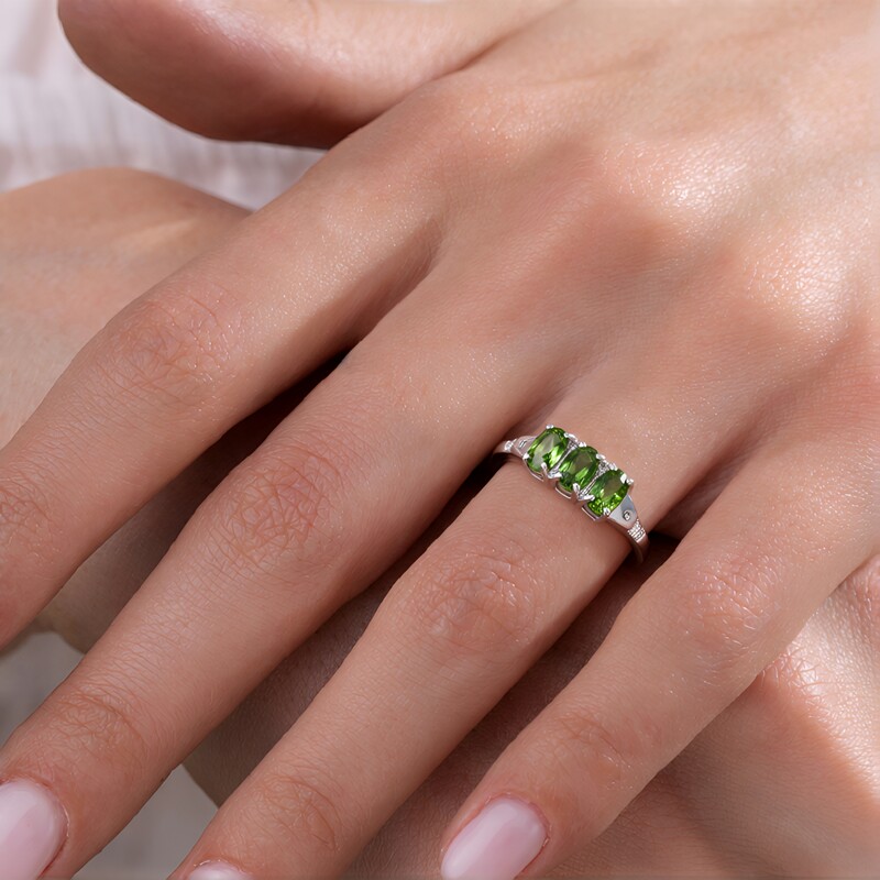 Zilveren ring met mozambiqe saffieren