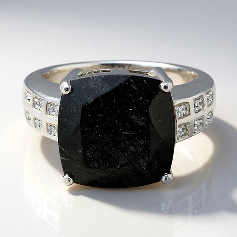 Anello in argento con Quarzo Rutilato Nero