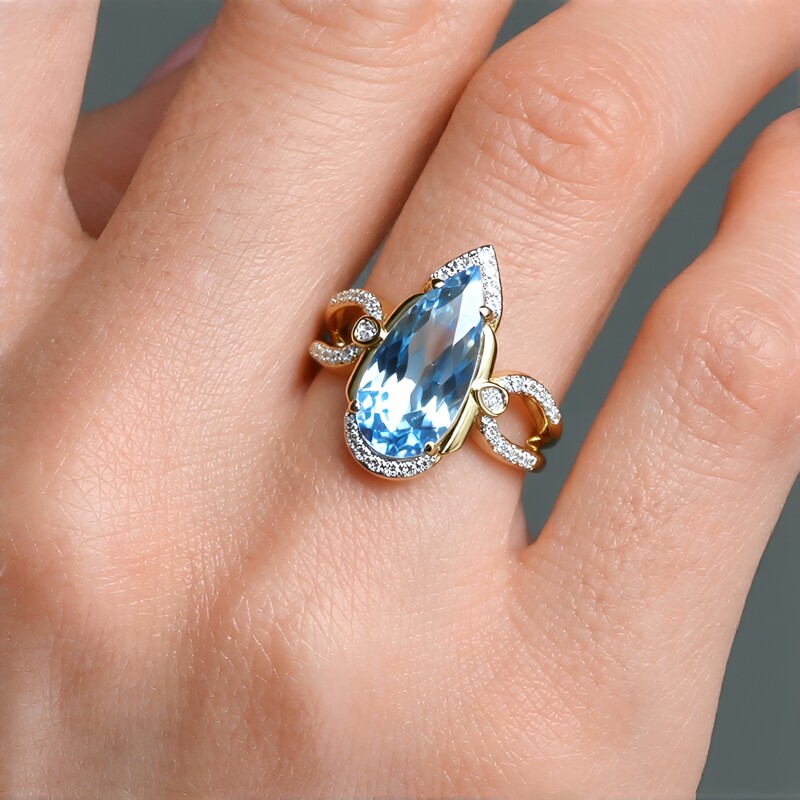 9K Swiss Blue Topaz Gold Ring (SUHANA)