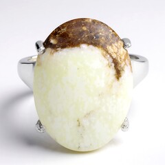 Anello in argento con Magnesite