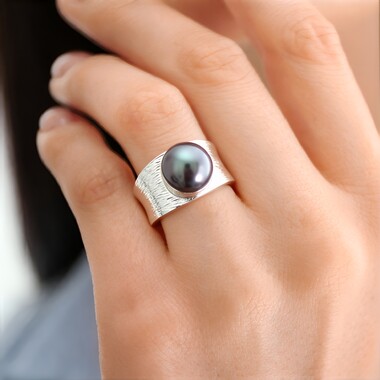 Anello in argento con Perla Tahitiana (TPC)