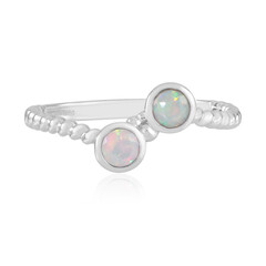 Zilveren ring met Welo-opalen