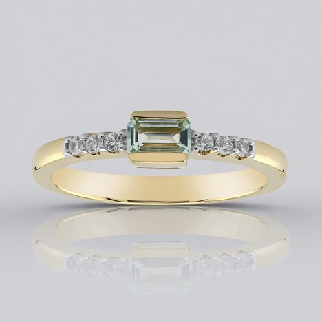 Anello in oro con Berillo Verde Menta Nigeriano