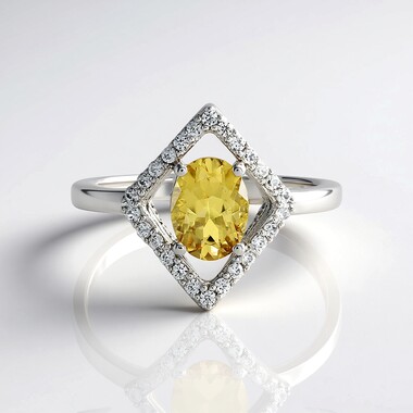 Anillo en plata con Berilo amarillo