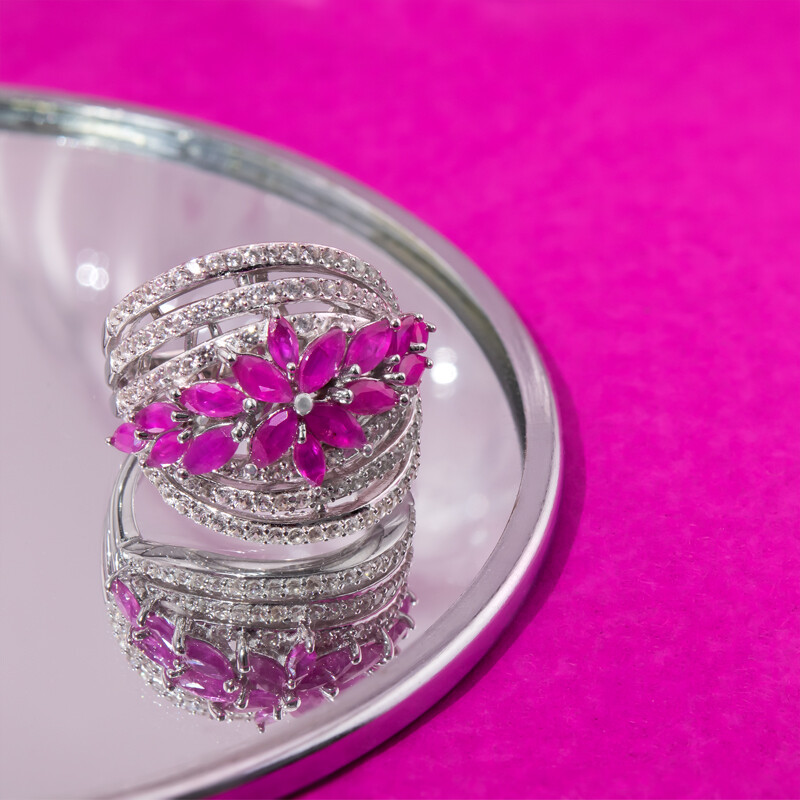 Bague en argent et Rubis de Birmanie