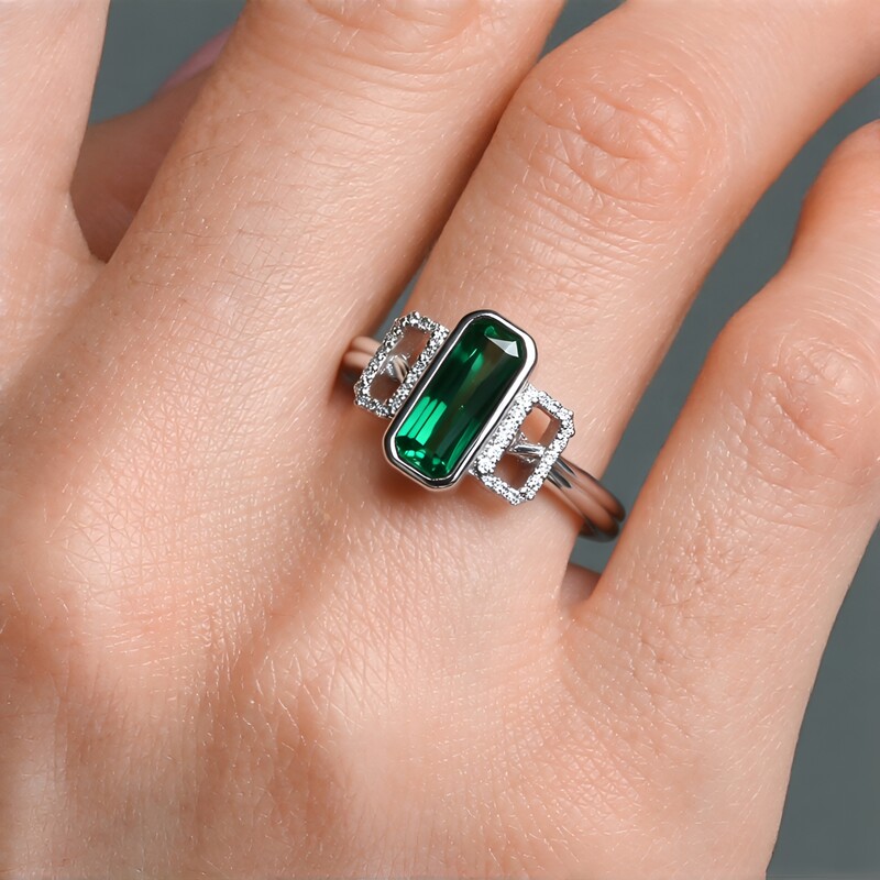 Benedito Green Tourmaline Silver Ring