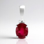 Ciondolo in argento con Rubino Bemainty