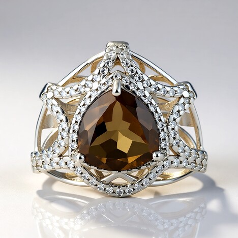 Anello in argento con Quarzo Fumè